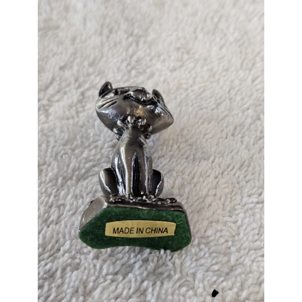 2005 Pewter Cute Cat Figurine, Size 1‎ 3/4
